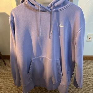 Light thistle - NIKE CLUB FLEECE EMBROIDERED HOODIE